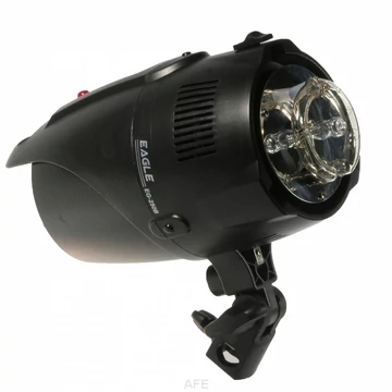 Eagle 300 stúdióvaku