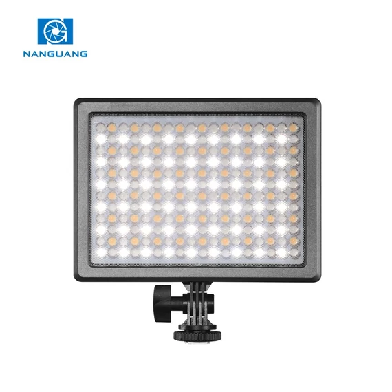 NanGuang RGB66 LED lámpa