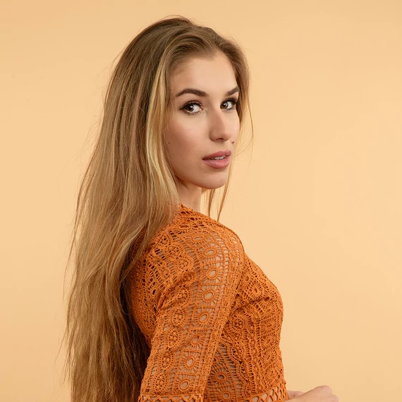 SAVAGE papír premium fotóháttér Beige 1,35×11m