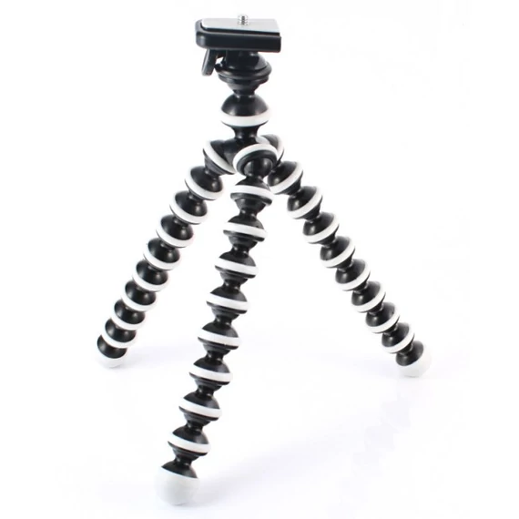 CW Tripod 10