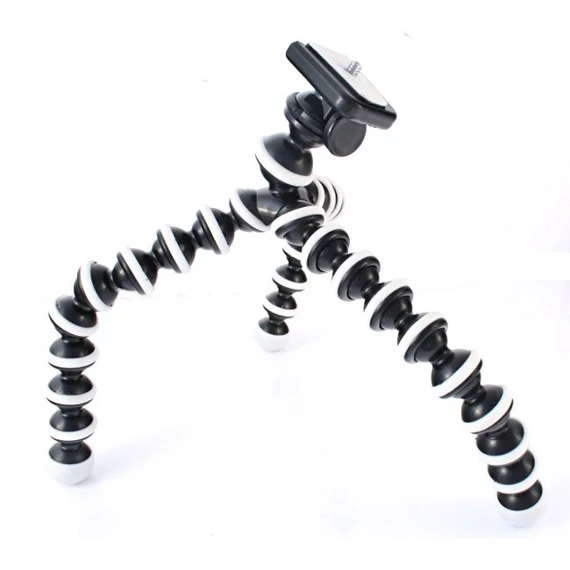 CW Tripod 10