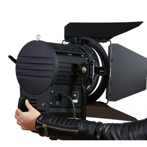 CineWare LED Fresnel Spot Light 100W