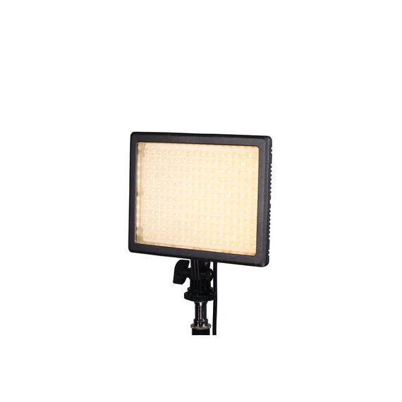 NanGuang RGB66 LED lámpa