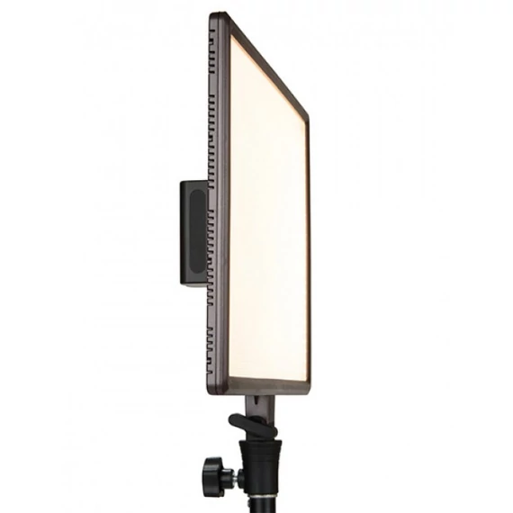 NanGuang Luxpad-43 kit2 – 2-es lámpa szett állvánnyal