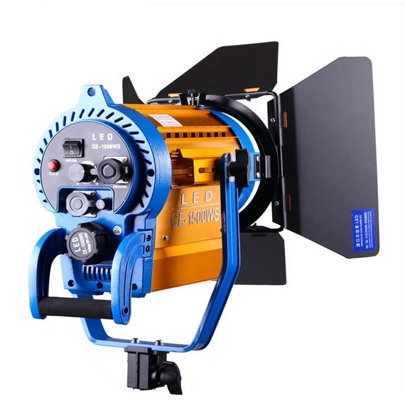 CineWare Led Fresnel 1500W