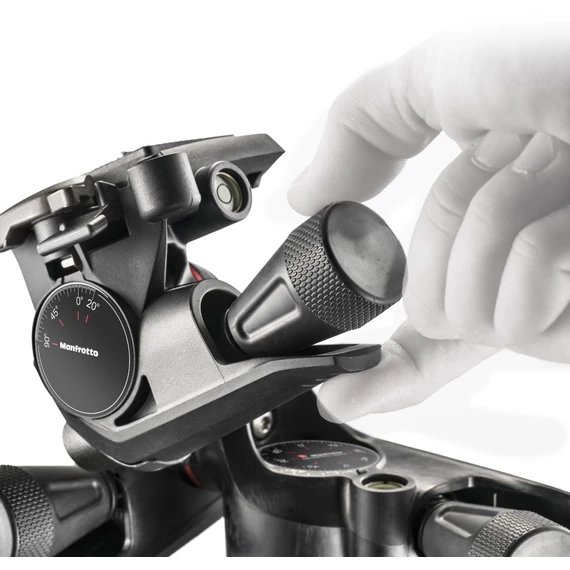 Manfrotto XPRO fogaskerekes 3D fej adapto testtel MHXPRO-3WG