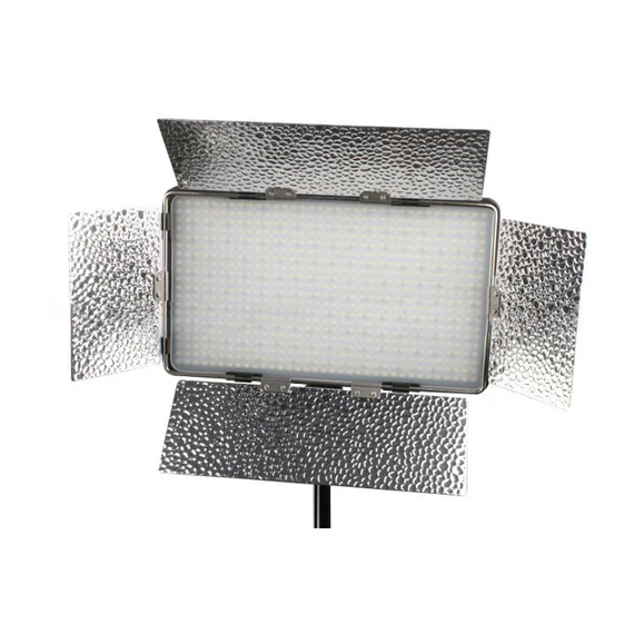 Voking VK-VL500CR Ledpanel távirányítóval és fényterelő lemezekkel (5500K)